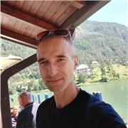 Che piacere sapere! Studiare materie umanistiche (letteratuta, italiano, storia, filosofia, psicologia ecc) ti sorprenderà! Non ci credi? Prova! Prenderai un bel voto e magari dirai: non pensavo fosse tutto così interessante.